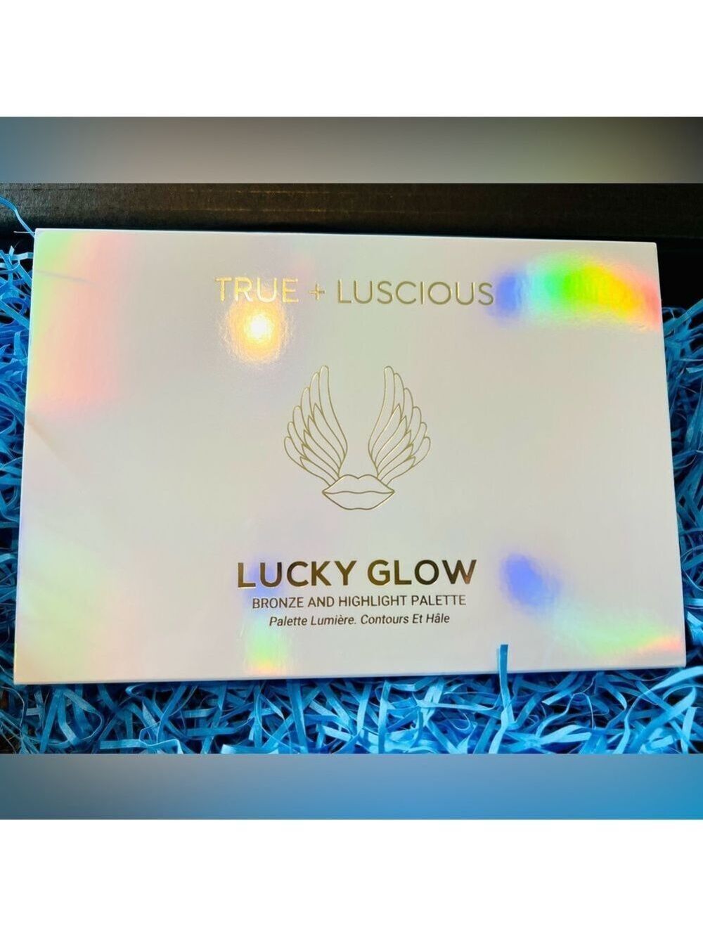 NIB True + Luscious Lucky Glow Bronze and Highlight Palette Full Size